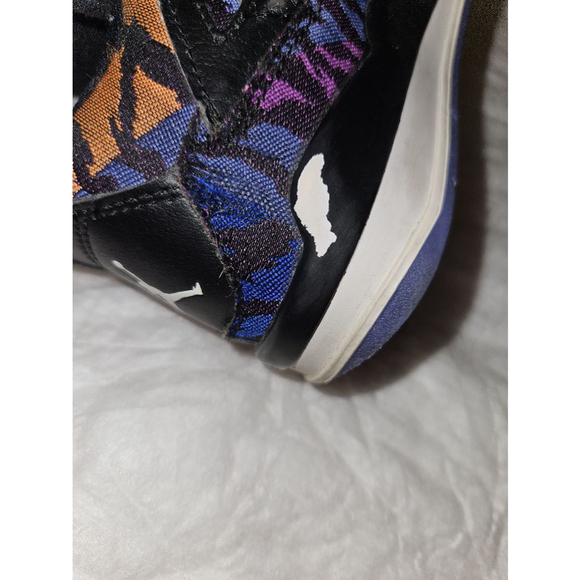 Jordan Retro 4 SE Rush Violet (BQ9041 005) Boys size 10 - Picture 10 of 13